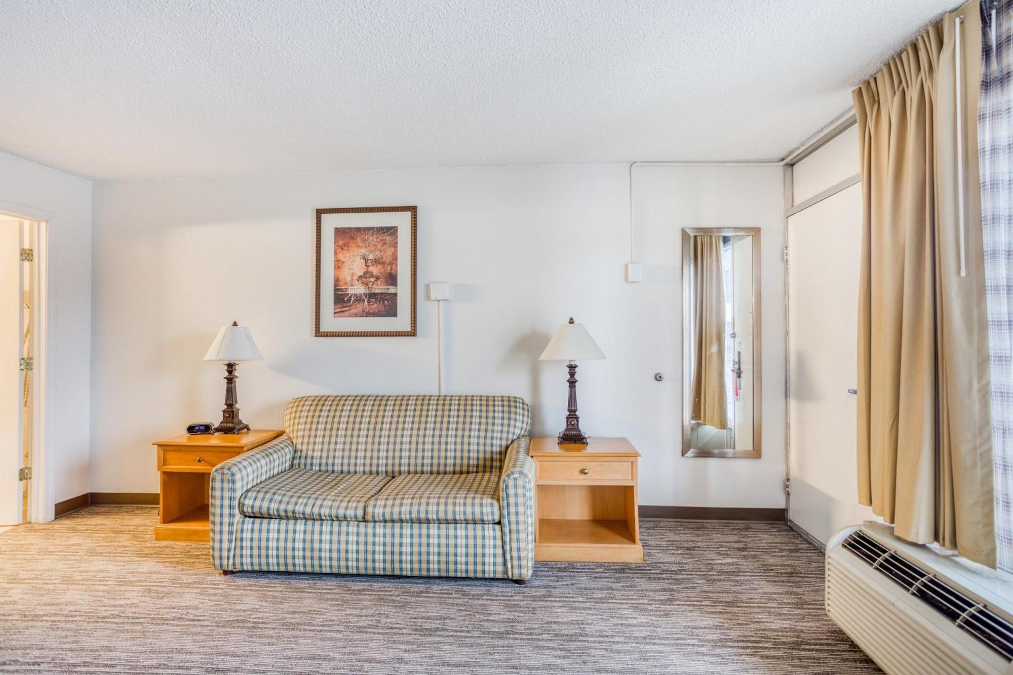 Hotel Oyo Townhouse Owensboro West Esterno foto