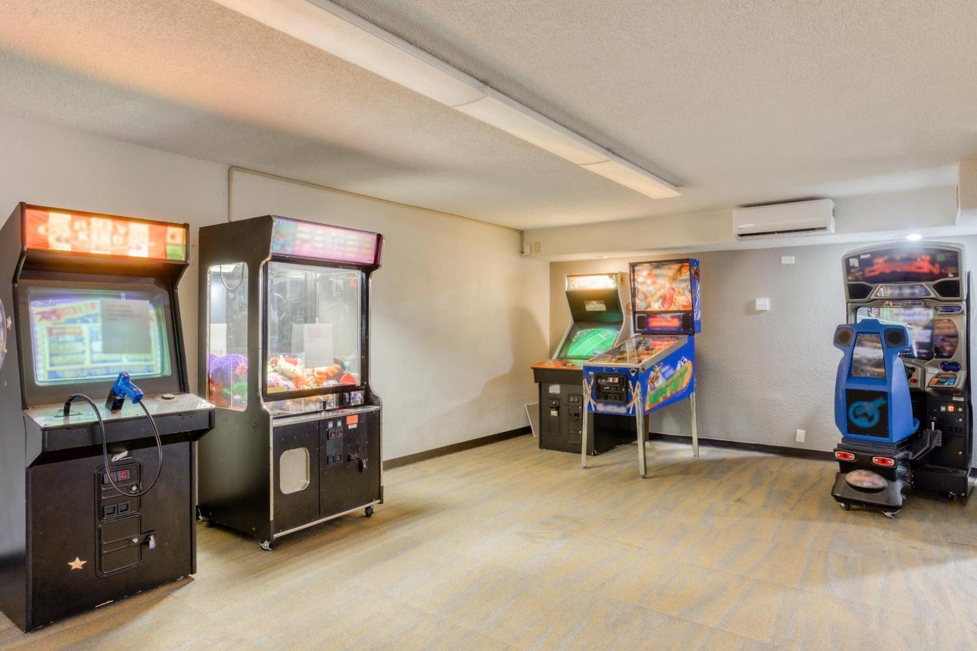 Hotel Oyo Townhouse Owensboro West Esterno foto