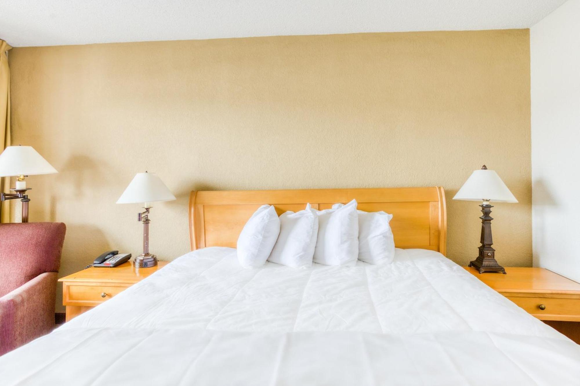 Hotel Oyo Townhouse Owensboro West Esterno foto