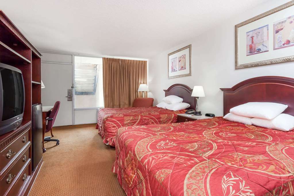 Hotel Oyo Townhouse Owensboro West Camera foto