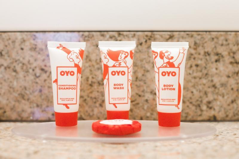Hotel Oyo Townhouse Owensboro West Esterno foto